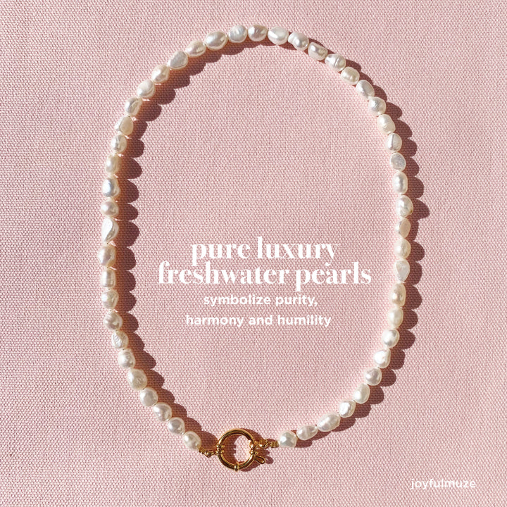 Pearl Necklace in Brass Gold