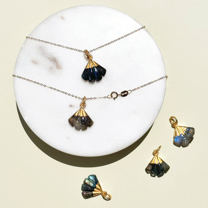 Joyfulmuze Labradorite Hand Carved Natural Chakra Healing Gemstone Grey Green Blue on Gold 18" Chain