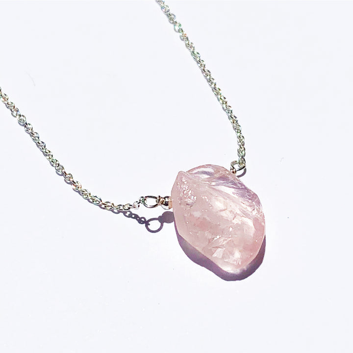 Minimalistic Raw Rose Quartz Necklace