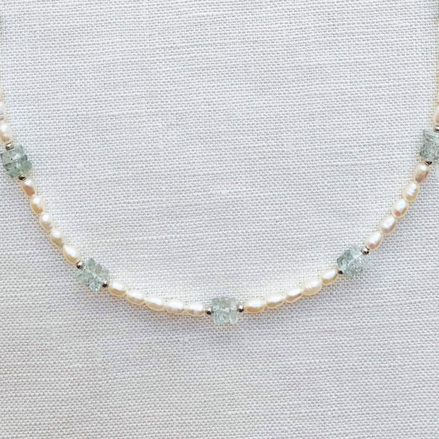 Green Amethyst and Pearls Necklace