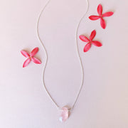raw rose quartz necklace with 3 flowers